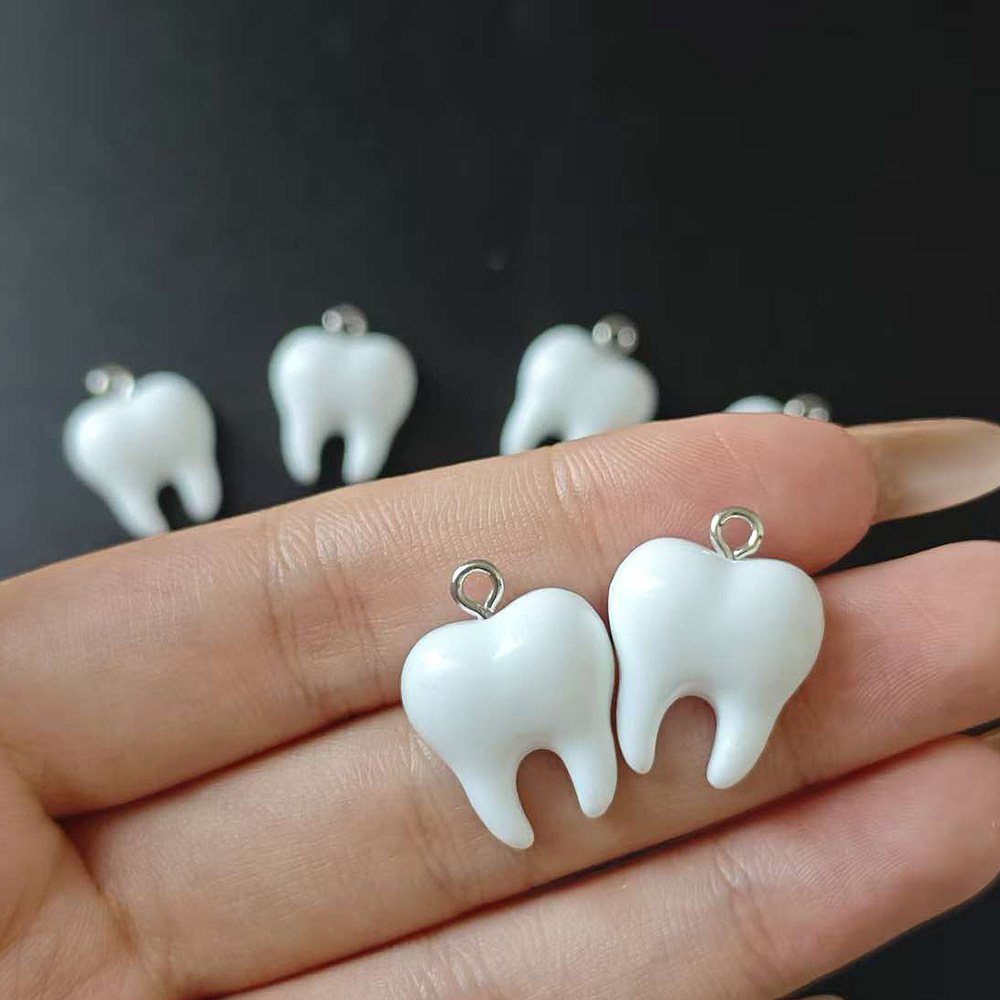 10 шт. милых белых подвесок в  – обзор и цена Resin Art Engagement
